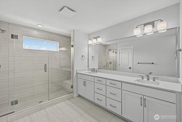 Property photo for 13202 Ne 127th Court #d, Kirkland photo 4