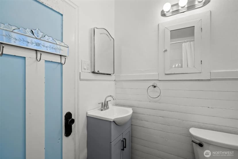 Property photo for 5432 New Sweden Avenue Ne, Bainbridge Island photo 12