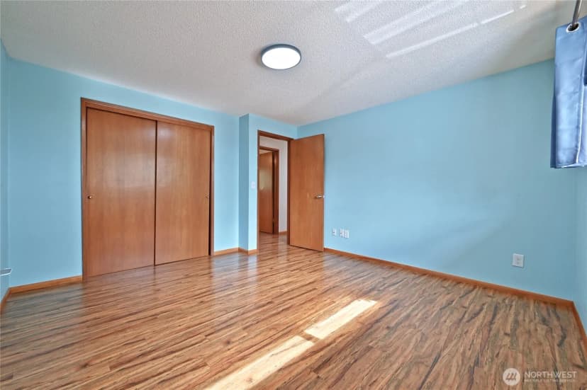 Property photo for 6921 12th Street E, Tacoma photo 16