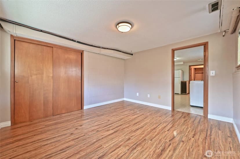 Property photo for 6921 12th Street E, Tacoma photo 17