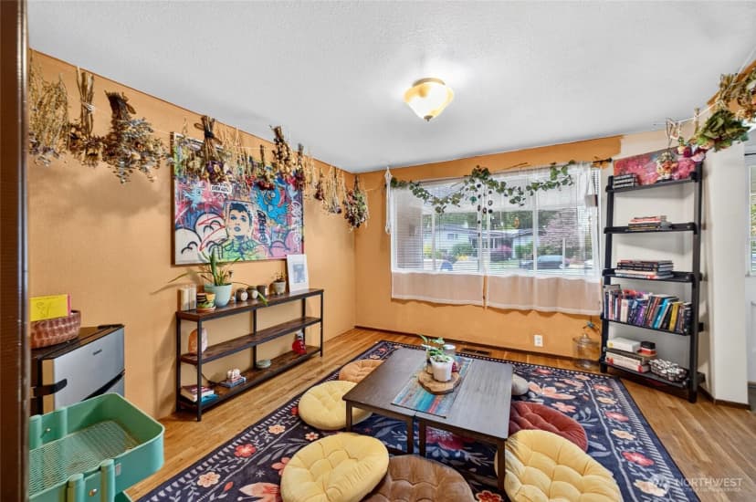 Property photo for 26523 Manchester Avenue, Kent photo 12