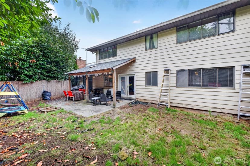 Property photo for 26523 Manchester Avenue, Kent photo 25