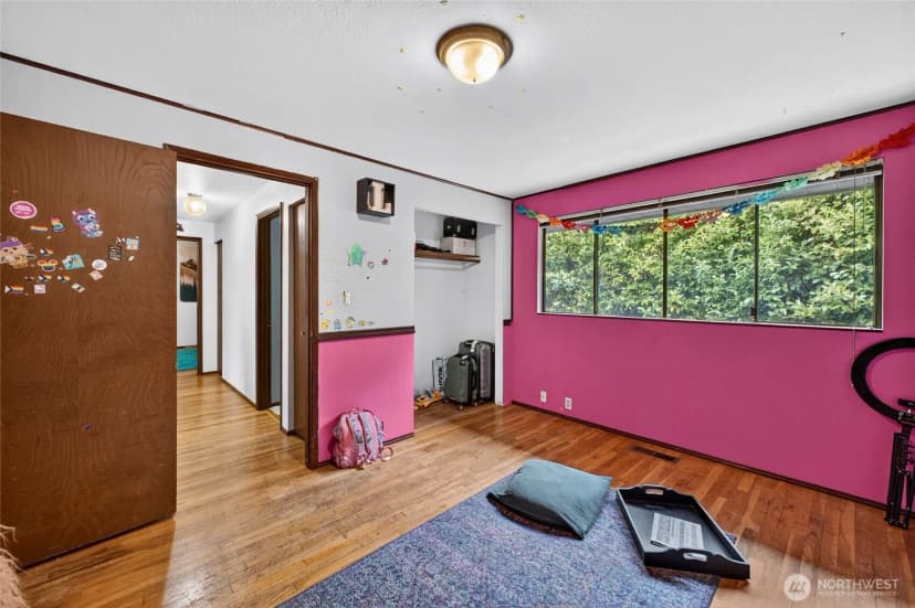 Property photo for 26523 Manchester Avenue, Kent photo 17