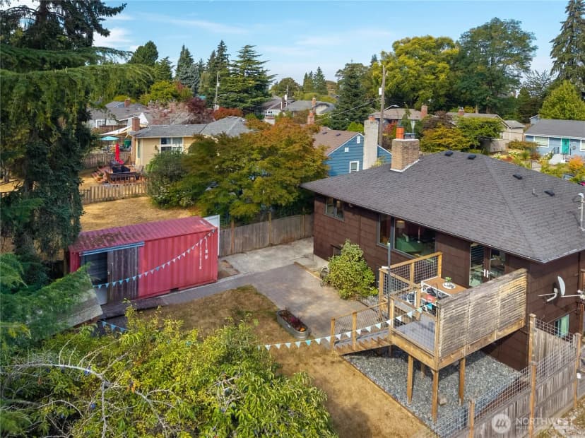 Property photo for 12015 Dayton Avenue N, Seattle photo 25