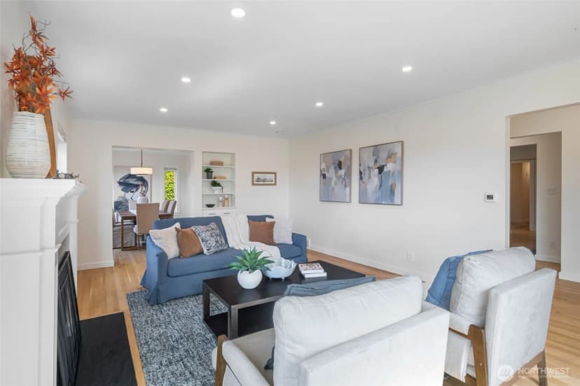 Property photo for 1908 29th Avenue W, Seattle photo 5