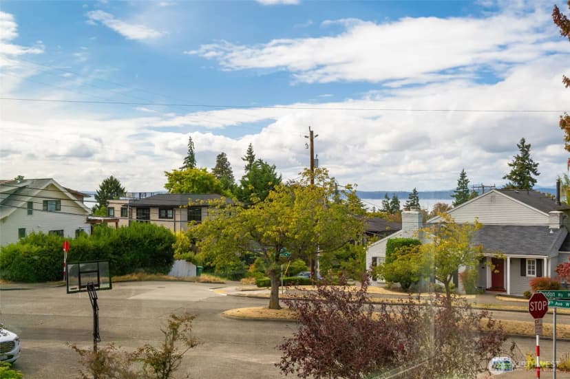 Property photo for 1908 29th Avenue W, Seattle photo 19