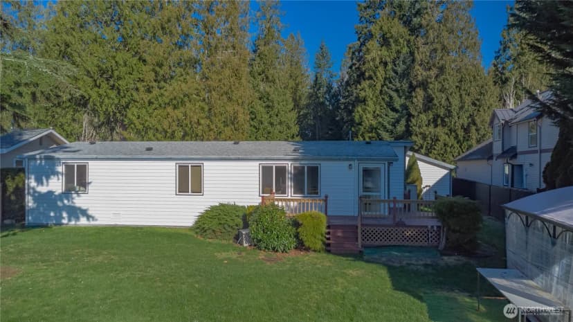Property photo for 30961 E Lake Morton Drive Se, Kent photo 9