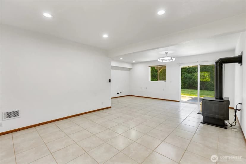 Property photo for 105 Peter Hagen Road Nw, Seabeck photo 27