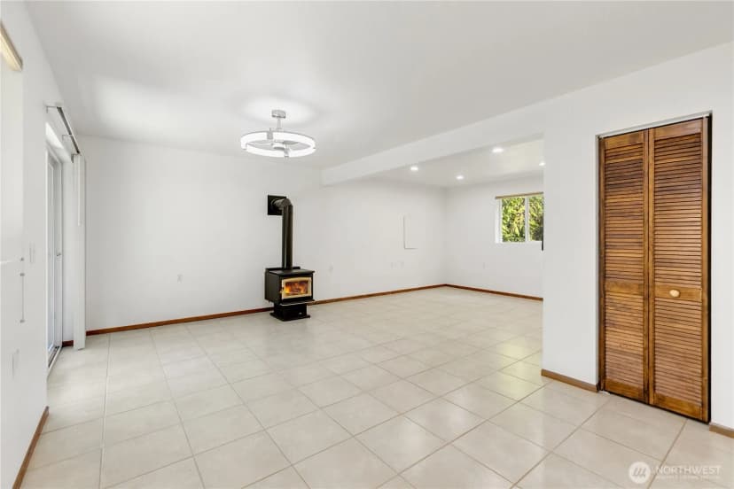 Property photo for 105 Peter Hagen Road Nw, Seabeck photo 24