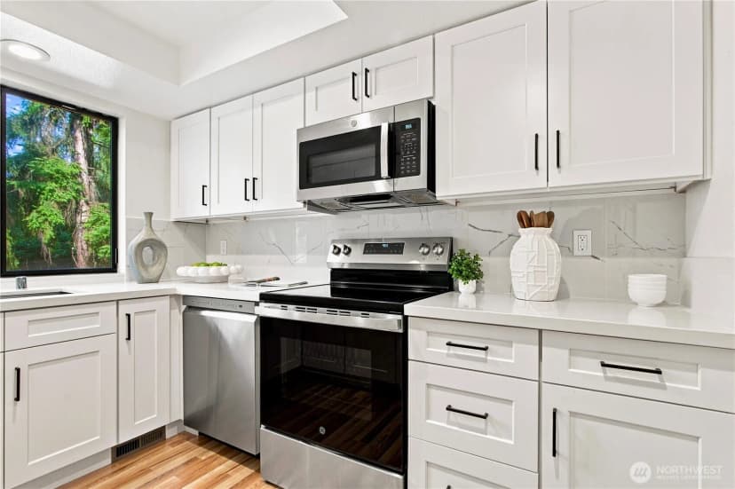 Property photo for 3501 108th Place Ne #1, Bellevue photo 13