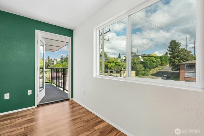 Property photo for 9255 Greenwood Avenue N #38, Seattle photo 18