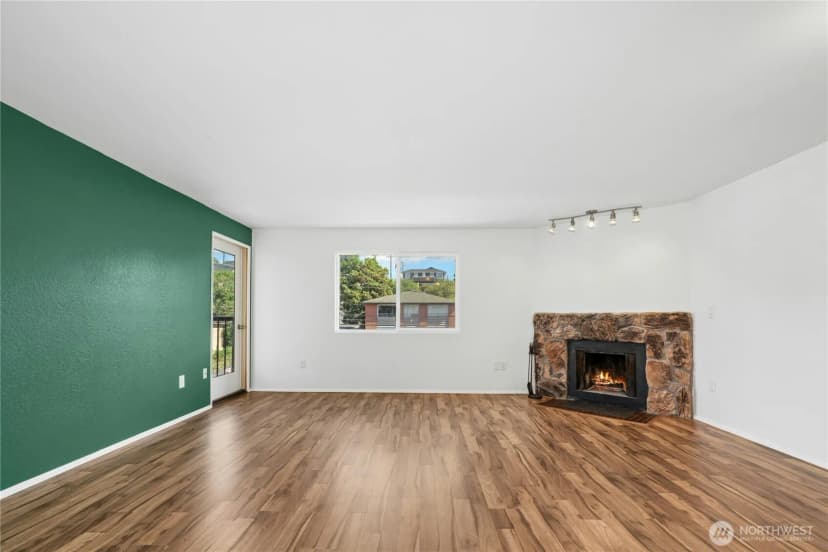 Property photo for 9255 Greenwood Avenue N #38, Seattle photo 19