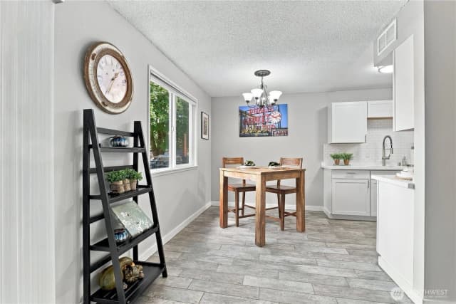 Property photo for 7340 Ne 142nd Place #unit A, Kirkland photo 3