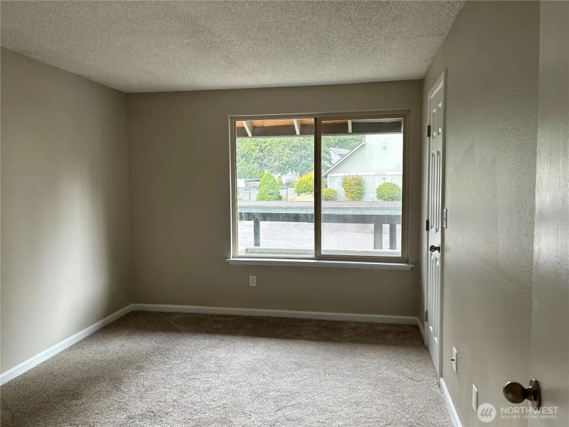 Property photo for 34034 1st Place S #g, Federal Way photo 9