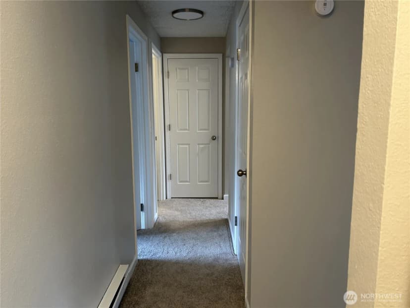 Property photo for 34034 1st Place S #g, Federal Way photo 2