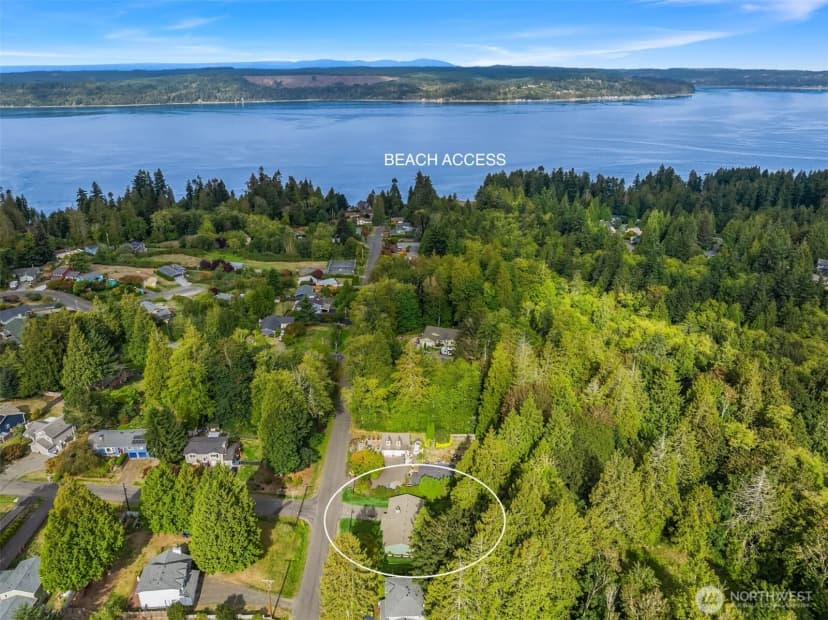 Property photo for 26452 Edgewater Boulevard Nw, Poulsbo photo 27