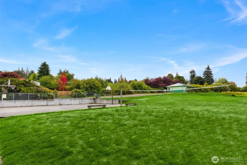 Property photo for 26452 Edgewater Boulevard Nw, Poulsbo photo 26