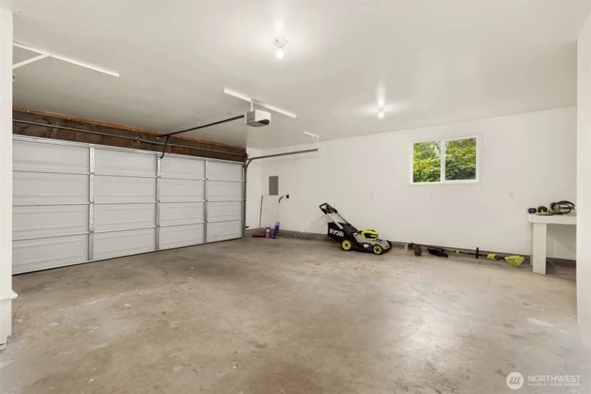 Property photo for 26452 Edgewater Boulevard Nw, Poulsbo photo 16