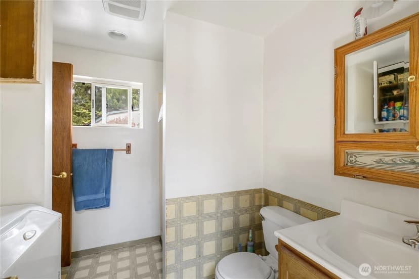 Property photo for 20911 78th Avenue W, Edmonds photo 14