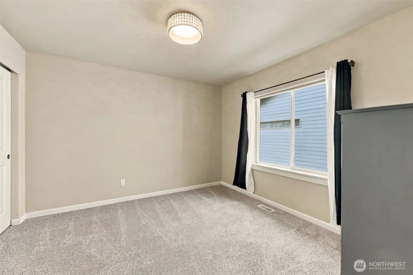 Property photo for 5718 145th Street Ct E, Puyallup photo 31