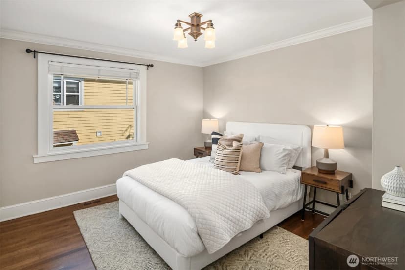 Property photo for 719 Belmont Place E, Seattle photo 18