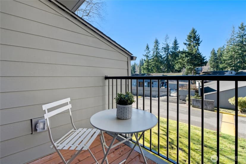 Property photo for 6439 139th Avenue Ne #19, Redmond photo 17