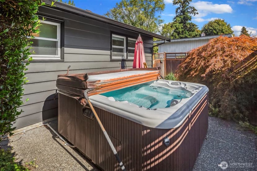 Property photo for 635 Sw 130th Street, Burien photo 24