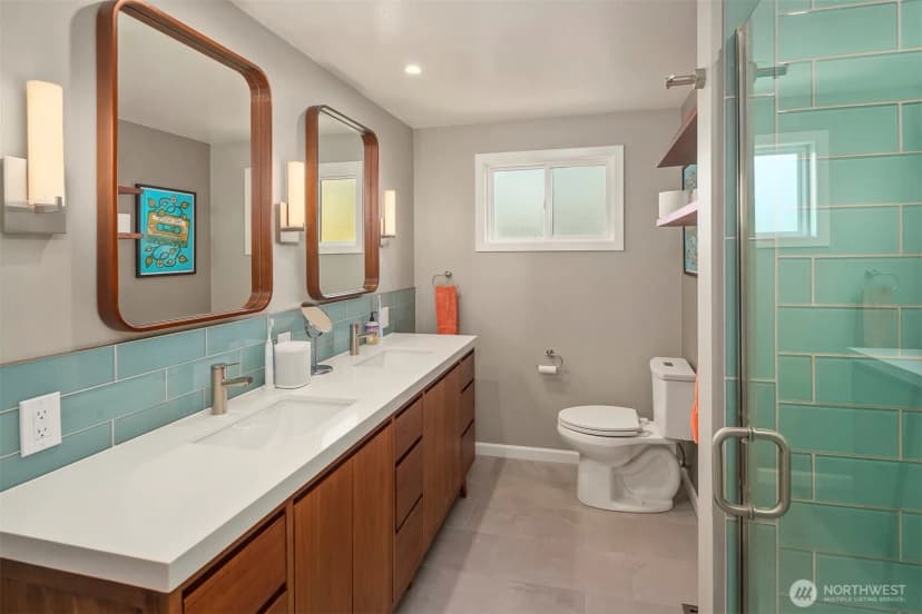 Property photo for 529 Nw 201st Place, Shoreline photo 25