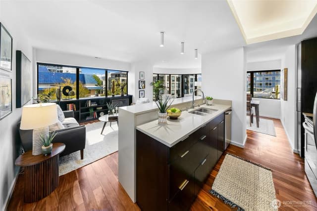 Property photo for 1301 Spring Street #5a, Seattle photo 2
