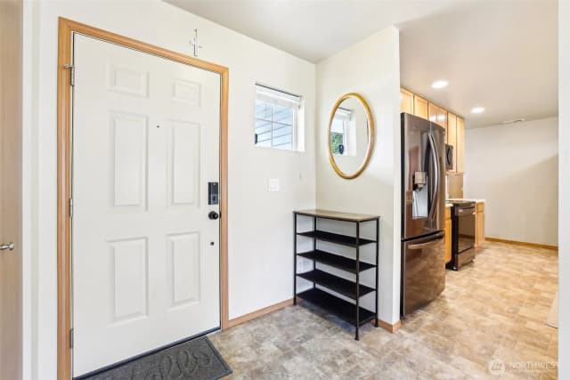 Property photo for 21622 Se 297th Street, Kent photo 4