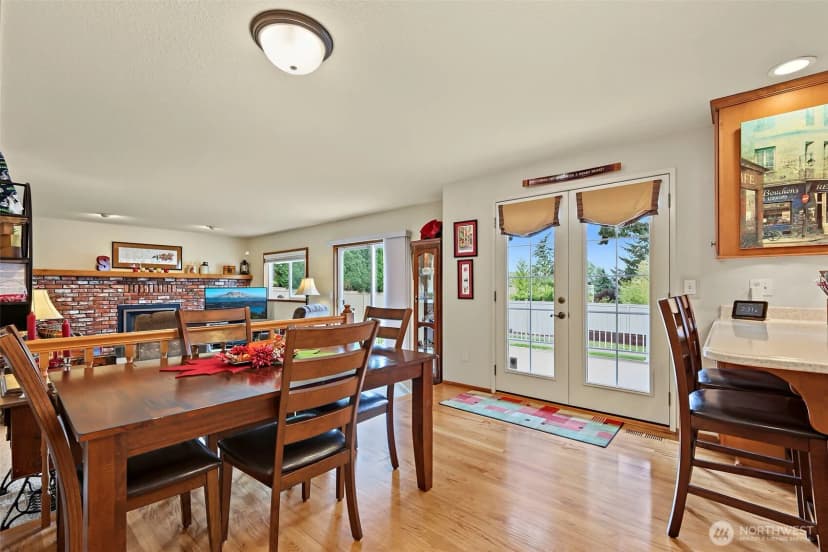 Property photo for 32229 11th Avenue Sw, Federal Way photo 10