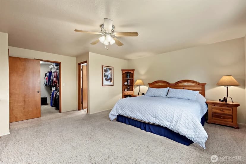 Property photo for 32229 11th Avenue Sw, Federal Way photo 19