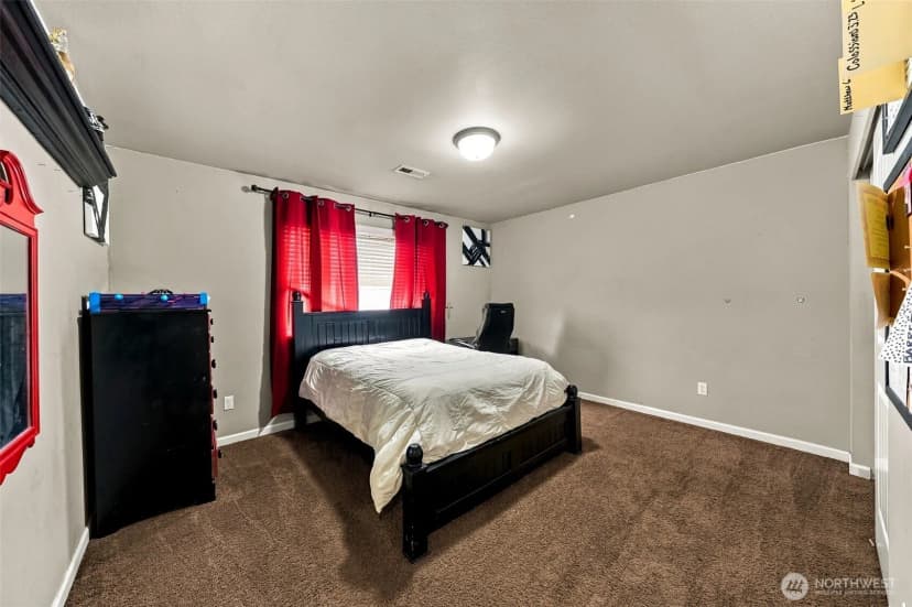 Property photo for 12906 114th Avenue Ct E, Puyallup photo 18