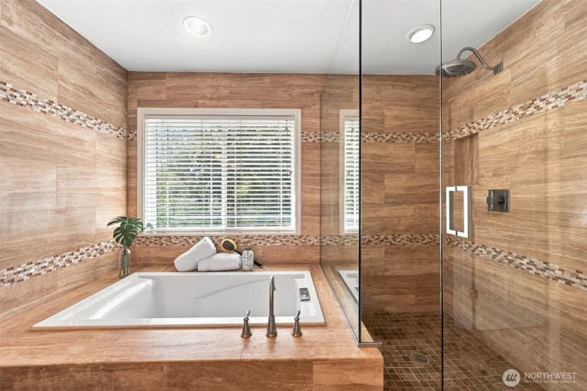 Property photo for 1803 229th Avenue Ne, Sammamish photo 15