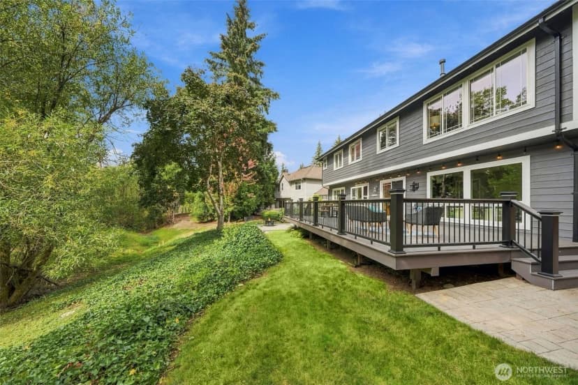 Property photo for 1803 229th Avenue Ne, Sammamish photo 30