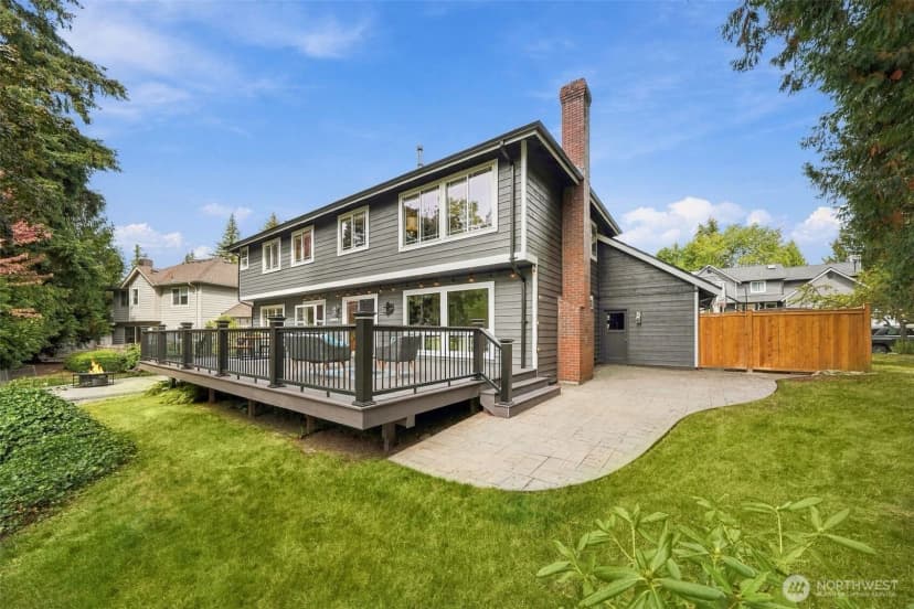 Property photo for 1803 229th Avenue Ne, Sammamish photo 24