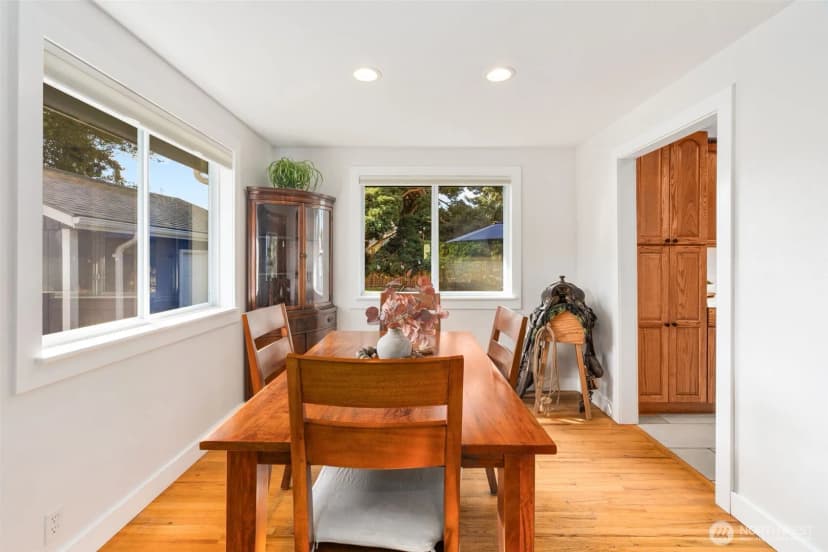 Property photo for 2530 57th Avenue Ne, Tacoma photo 18
