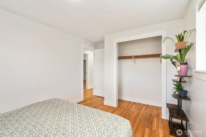 Property photo for 2530 57th Avenue Ne, Tacoma photo 12