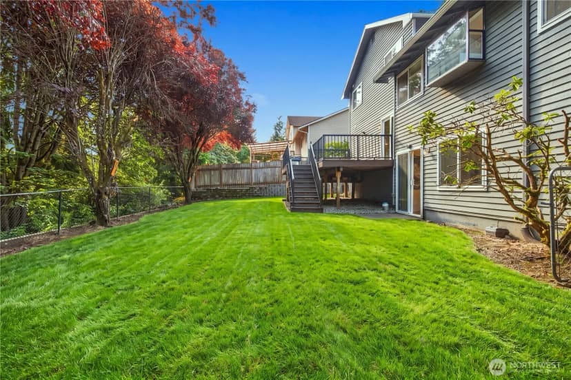 Property photo for 10806 183rd Ave Ne, Redmond photo 36