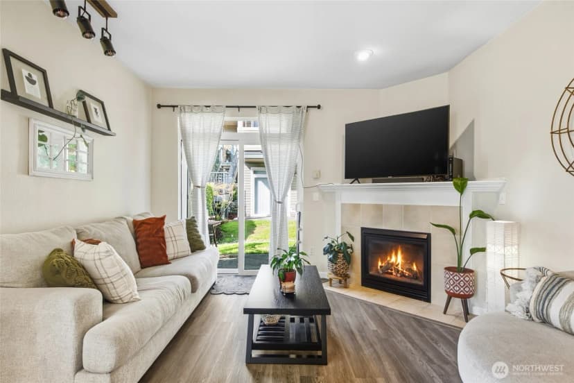 Property photo for 1500 S 18th Street #s101, Renton photo 3