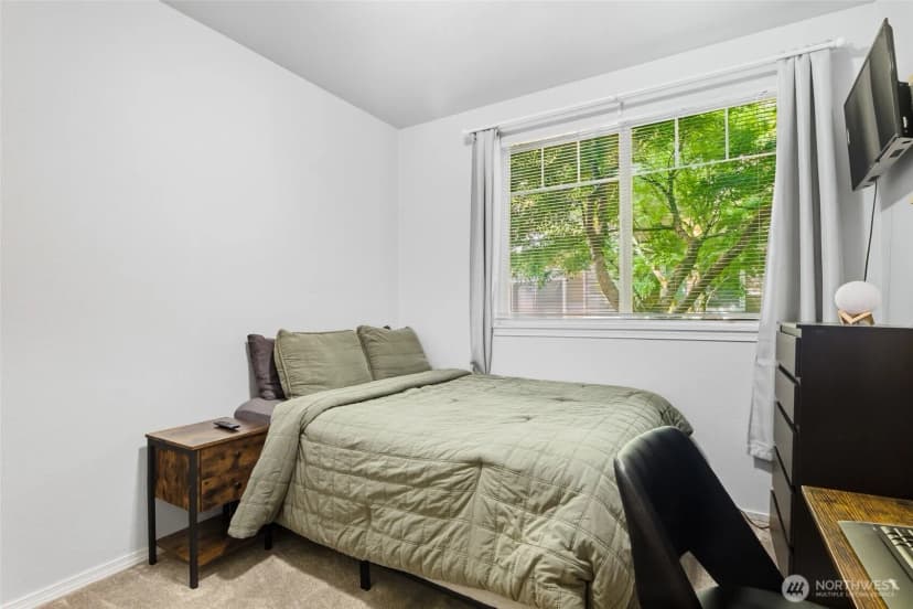 Property photo for 1500 S 18th Street #s101, Renton photo 16