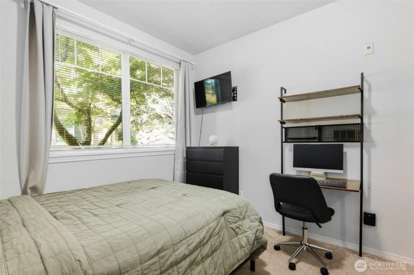 Property photo for 1500 S 18th Street #s101, Renton photo 17