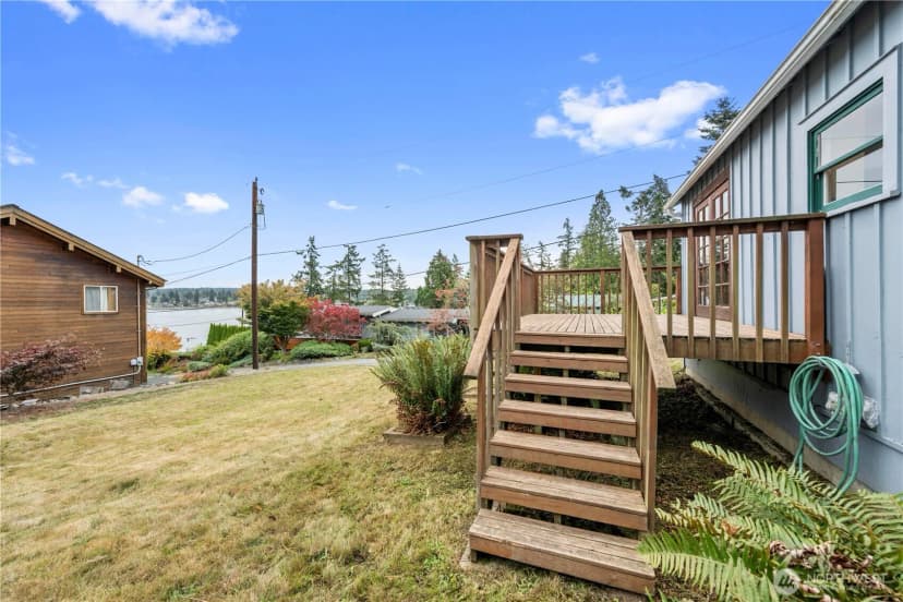 Property photo for 6202 39th Drive Nw, Marysville photo 24