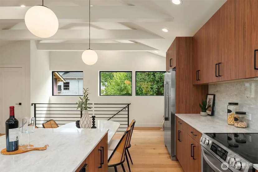 Property photo for 3513 Sw Austin Street, Seattle photo 8