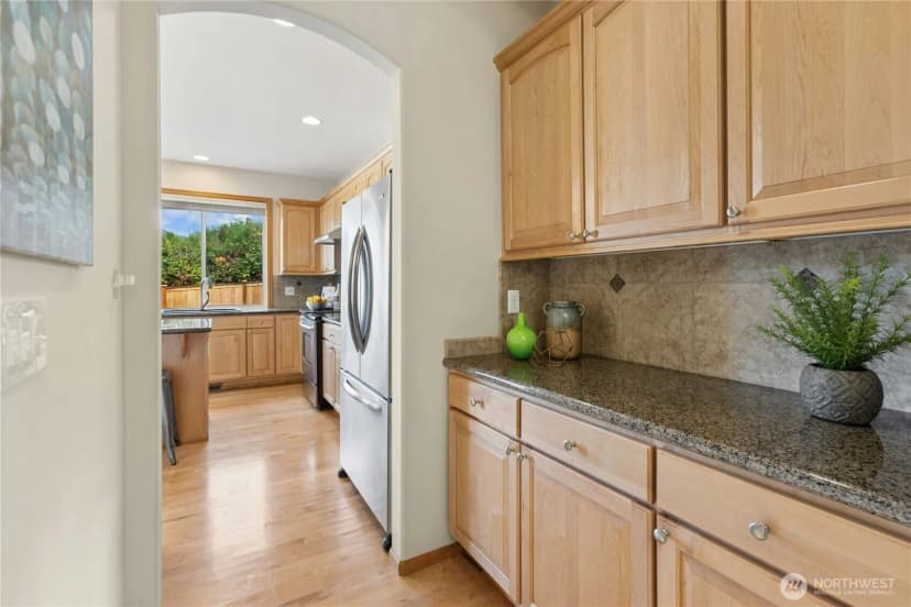 Property photo for 1118 S 36 Street, Renton photo 11