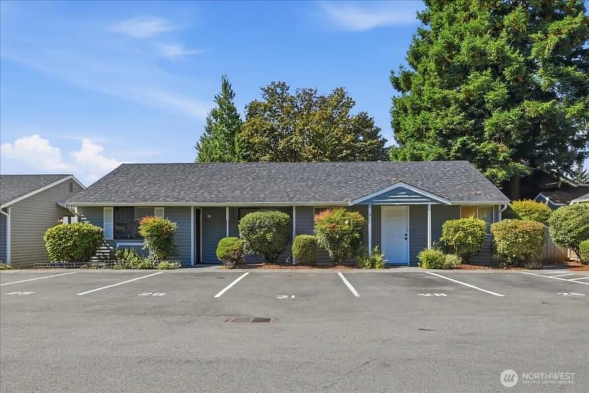 Property photo for 406 E Pioneer Street #b, Granite Falls