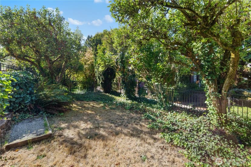 Property photo for 1435 9th Avenue W #1437, Seattle photo 34