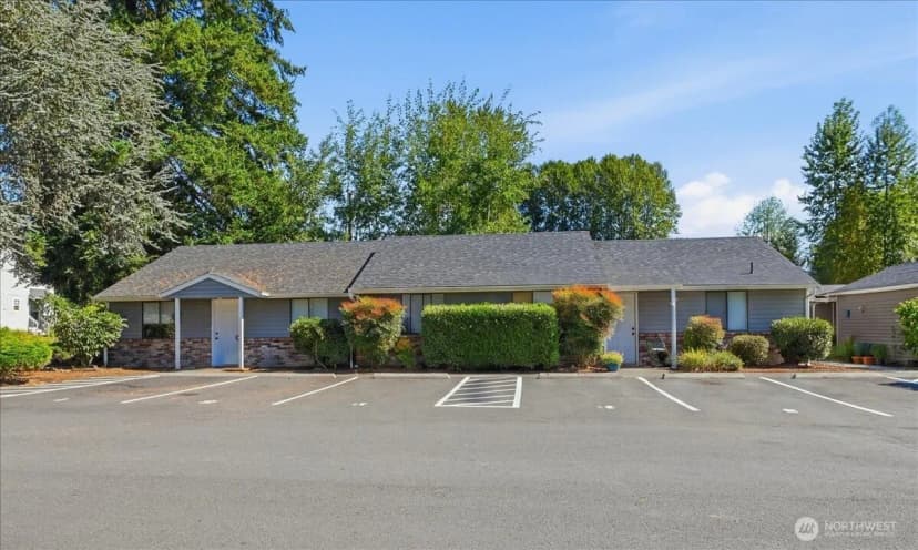 Property photo for 406 E Pioneer Street #g, Granite Falls