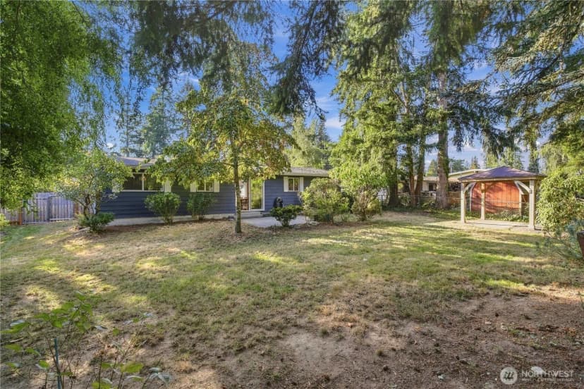 Property photo for 22221 92nd Avenue W, Edmonds photo 18