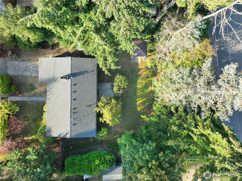 Property photo for 22221 92nd Avenue W, Edmonds photo 22